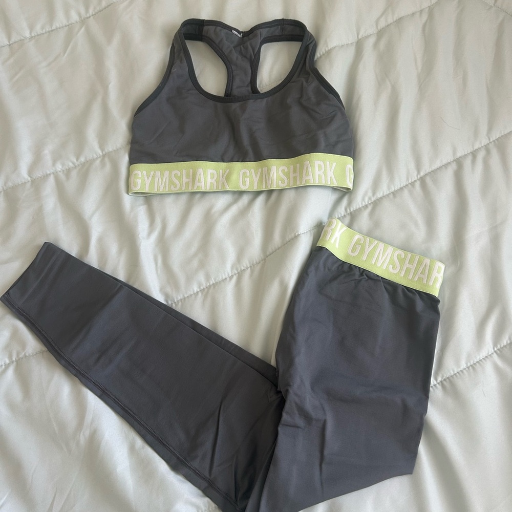 Gymshark Charcoal and Lime Workout Set